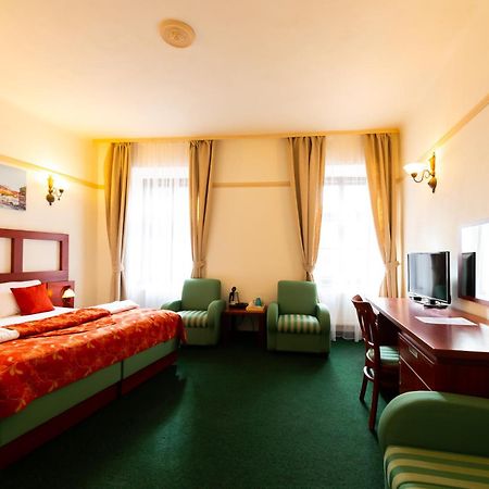 Vivaldi Apartments Мікулов Екстер'єр фото