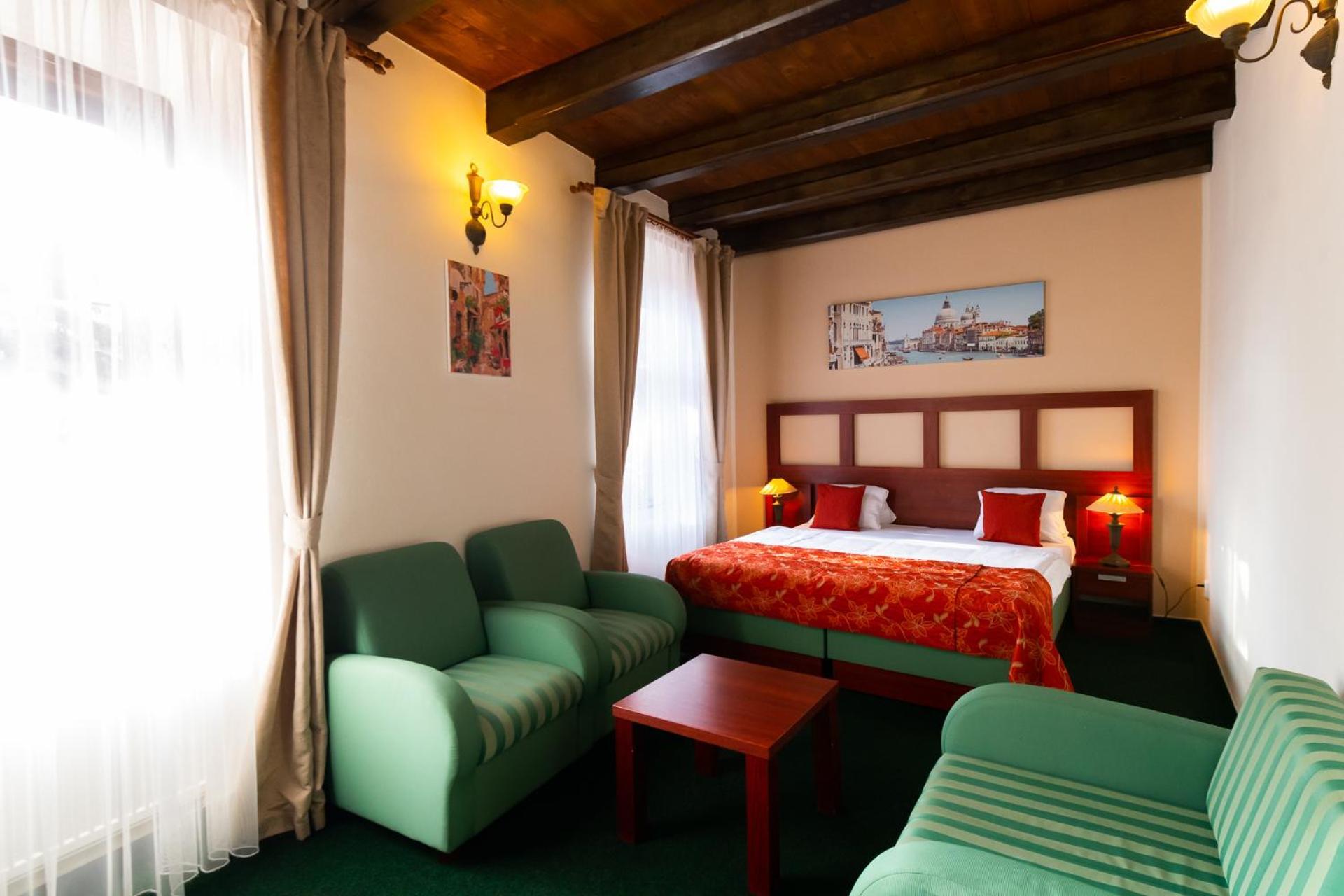 Vivaldi Apartments Мікулов Екстер'єр фото